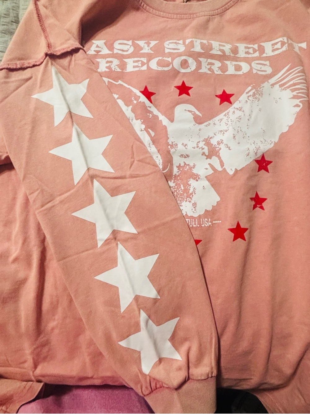 Blue Velvet Pink Crewneck Tee with Pockets - Picture 3 of 7